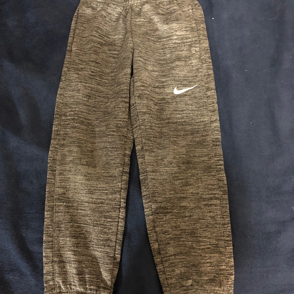 Nike Boys Dei-Fit Nike pants